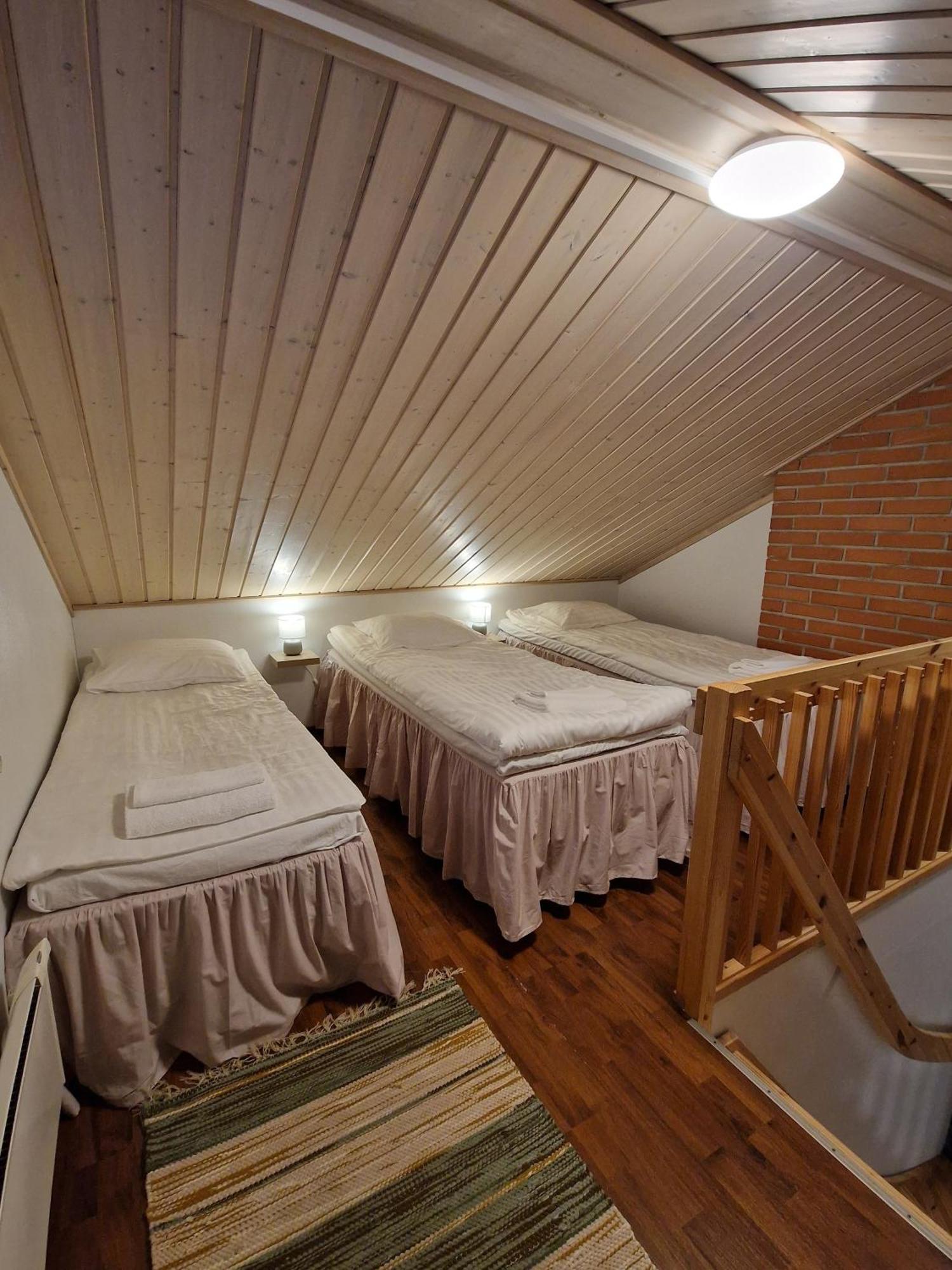 Отель The Sleeping Bear Инари Номер фото